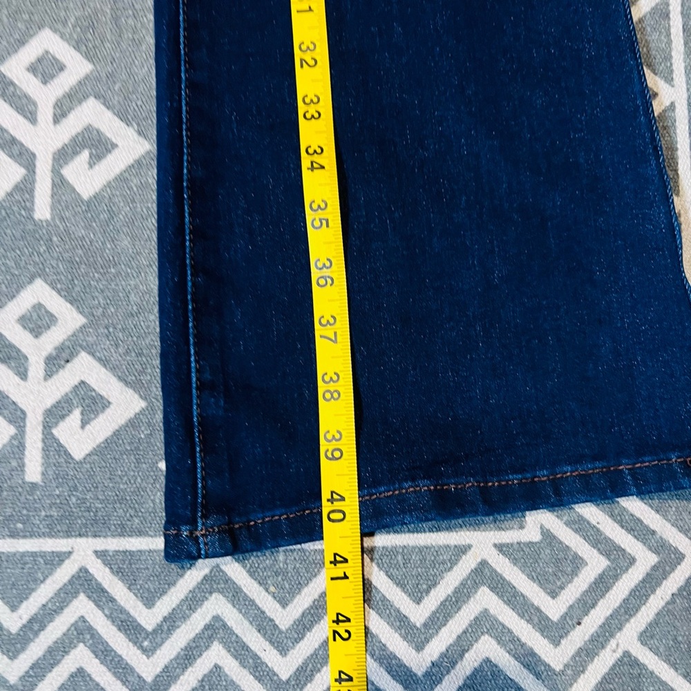 Telepatía mid rise bootcut Women's Blue Jeans 9 - Picture 7 of 9